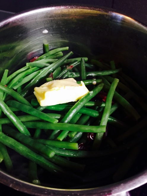 Haricots verts and cranberries